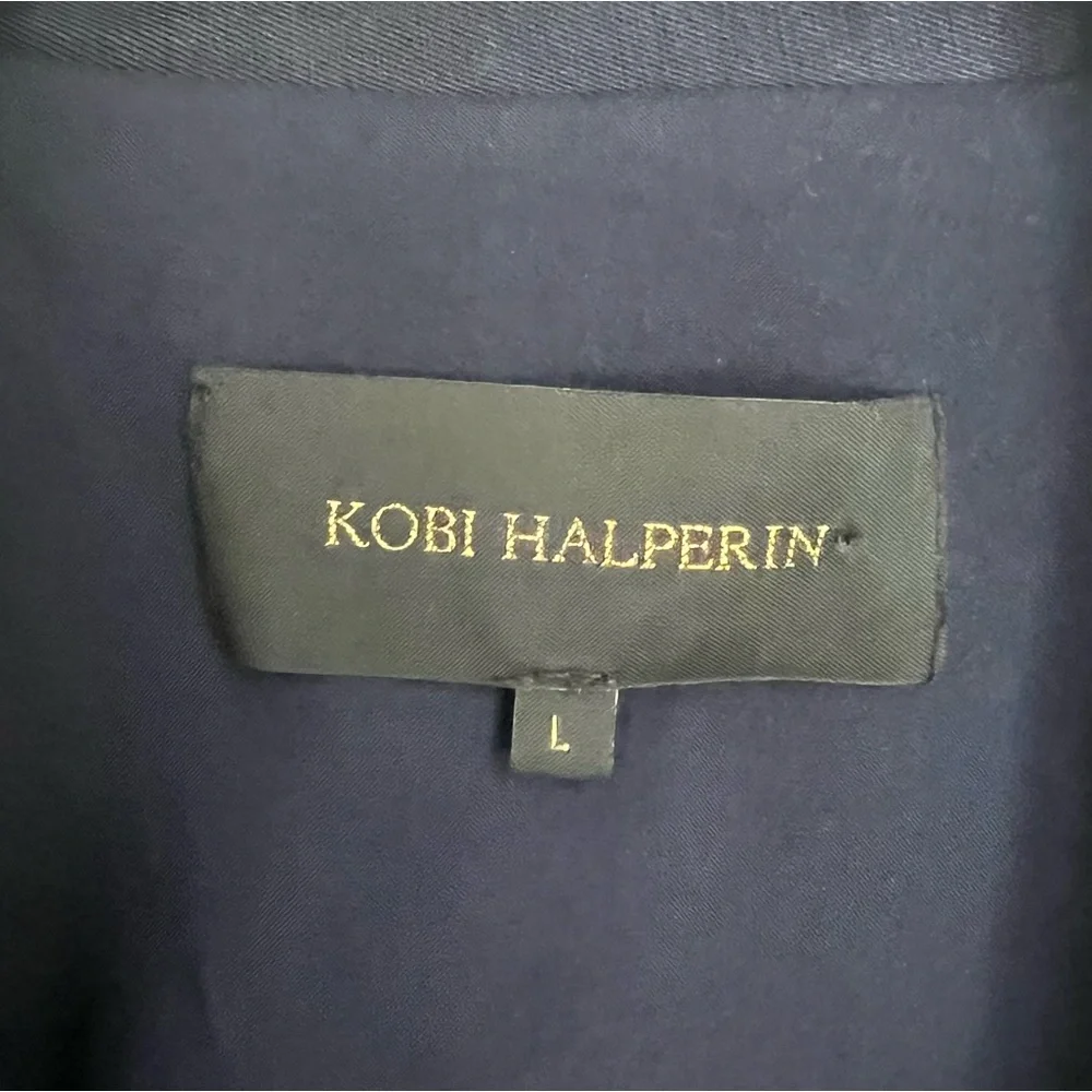Kobi Halperin size excellent